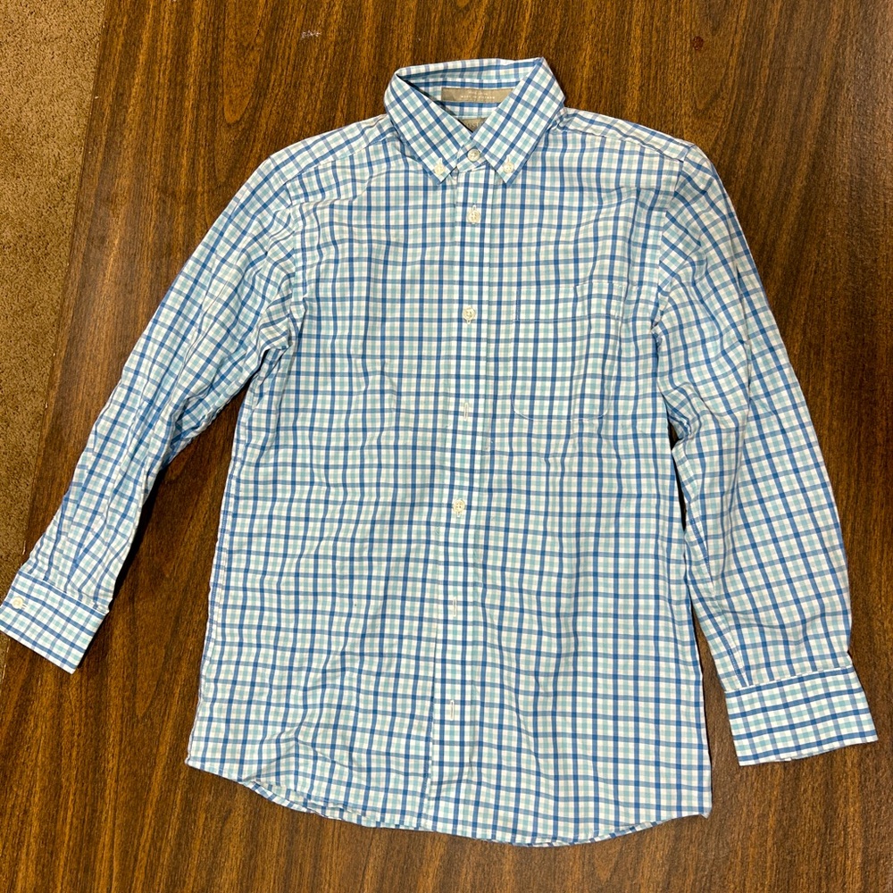 Beautiful french blue patterned Nordstromom button down
